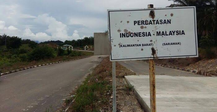 Jalan Jalan di Perbatasan Indonesia - Malaysia